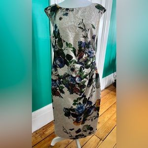 Adrianna Papell - simply beautiful dress